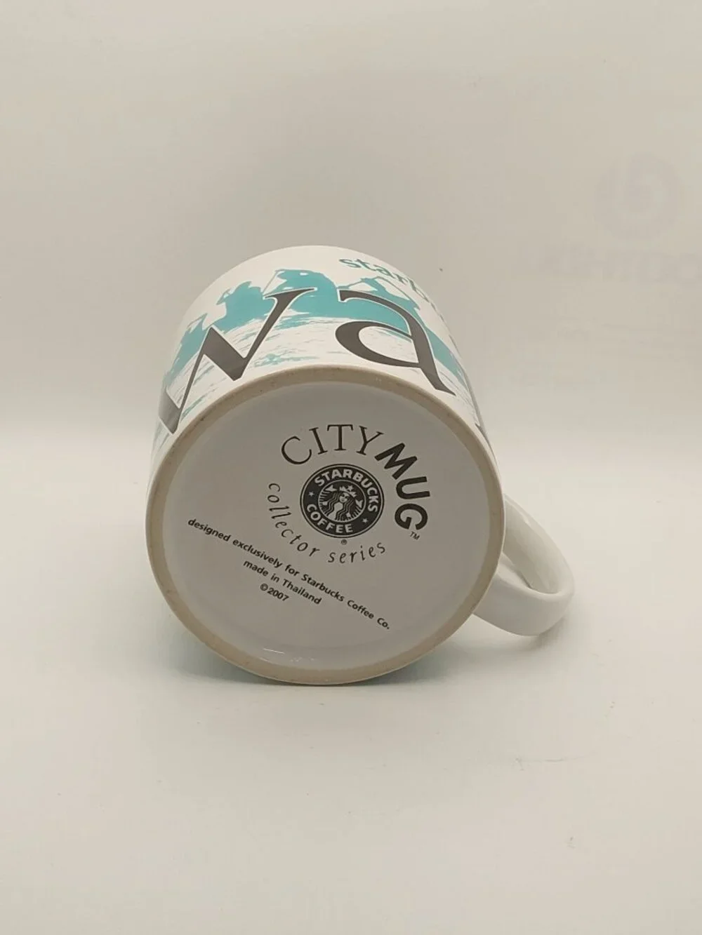 Starbucks Hawaii 2007 City Mug Collector Series White & Teal Large Coffee Cup